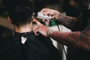 unsplash_m4Pd_e-4zKs_barber haircut