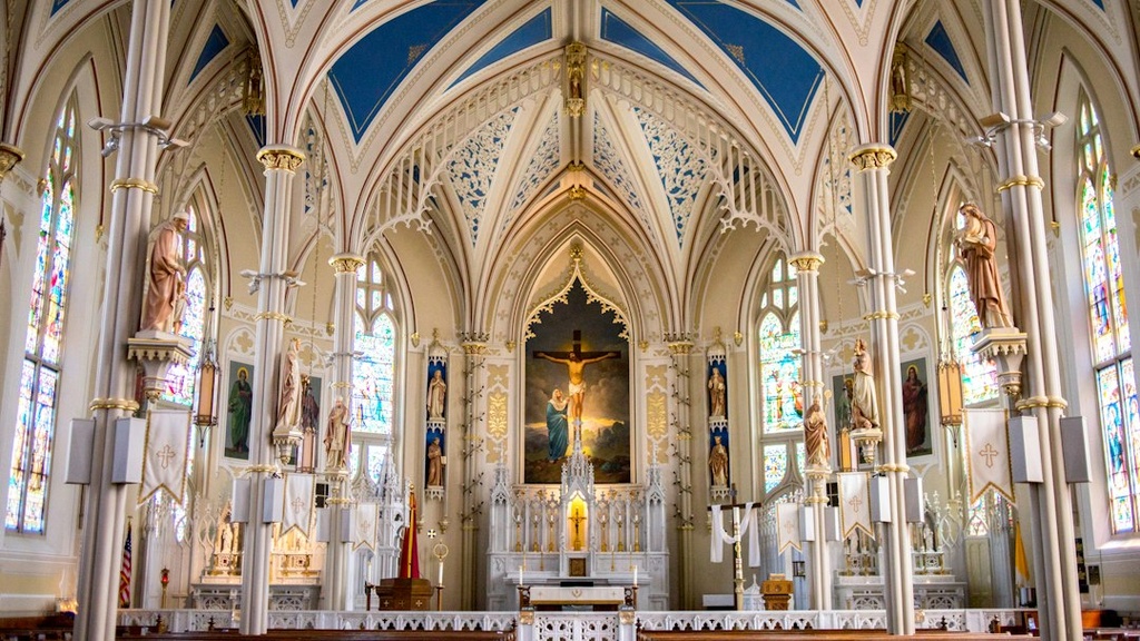 unsplash_GxbFfu6yRN0_church faith-based venues
