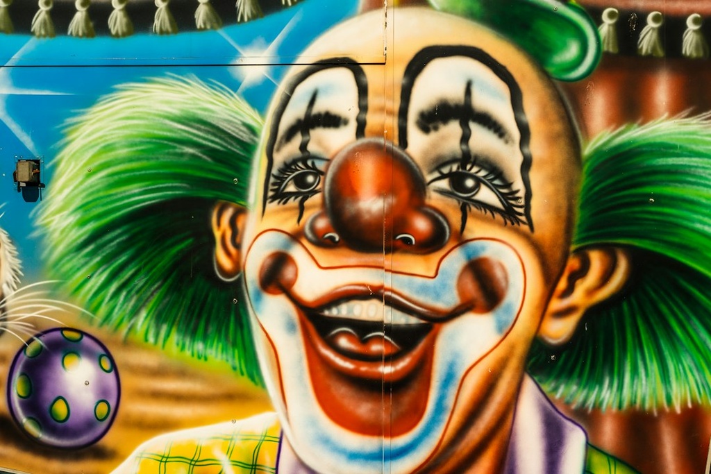 unsplash_qeqIZINvd3o_clown party