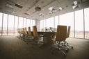 unsplash_GWe0dlVD9e0_conference hall