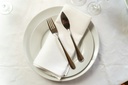 unsplash_YNwOnhdmHb0_cutlery table setting