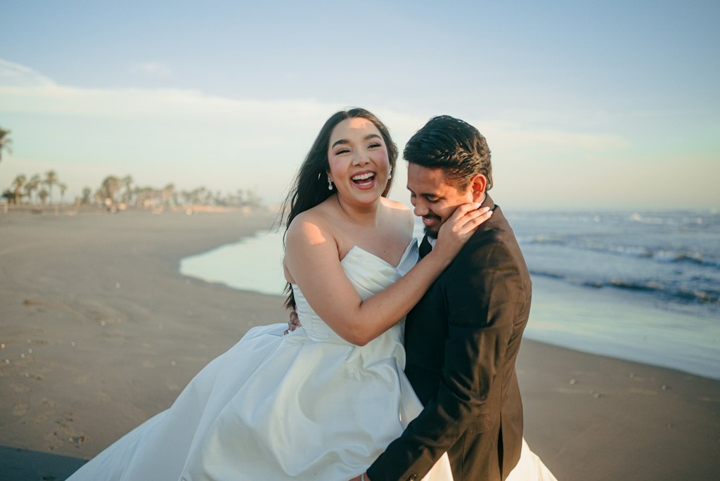 unsplash_FrhQDQEFHMQ_destination wedding beach