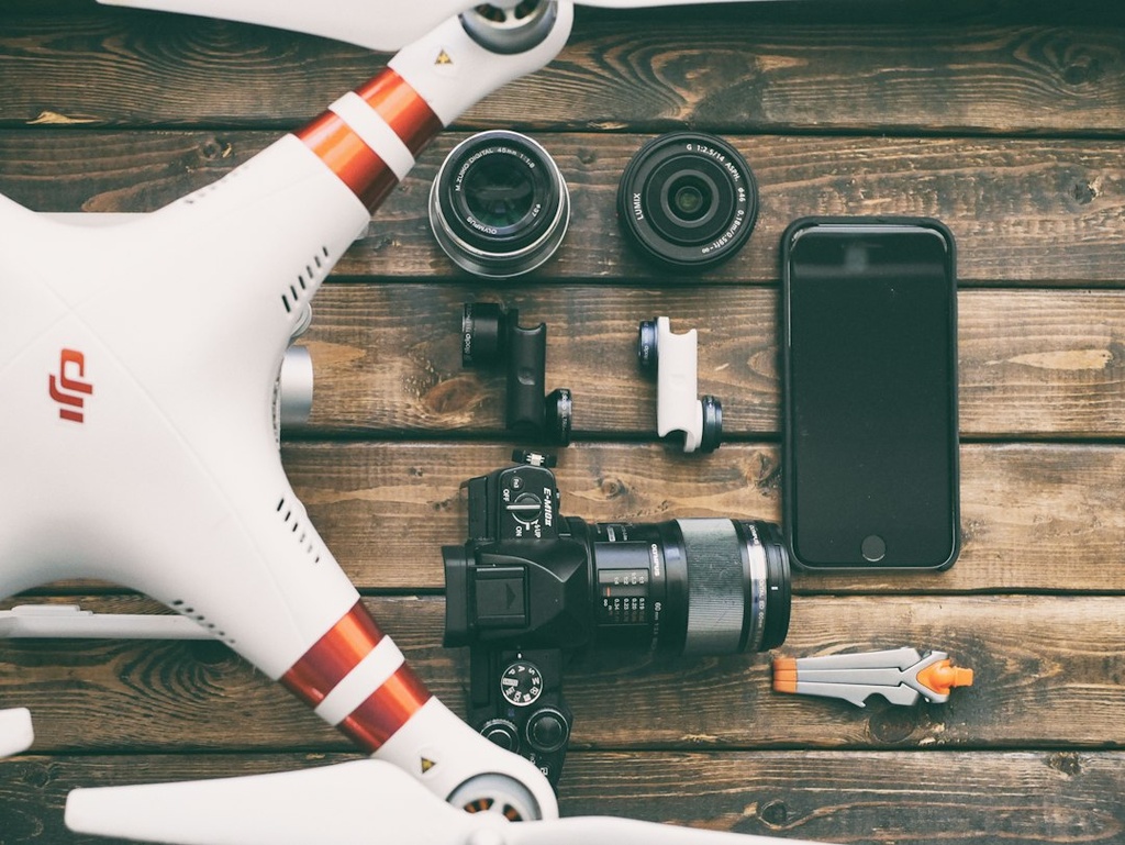 unsplash_yFnX8DaC3UM_drone camera aerial