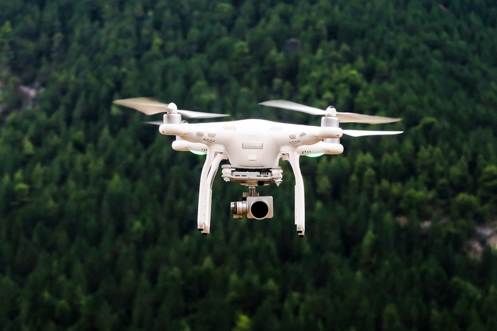 unsplash_XYrjl3j7smo_drone camera aerial