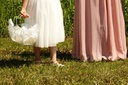 unsplash_i7mgsaqqJC8_flower girl wedding