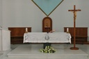 unsplash_24U_BCoDBbg_funeral church flowers