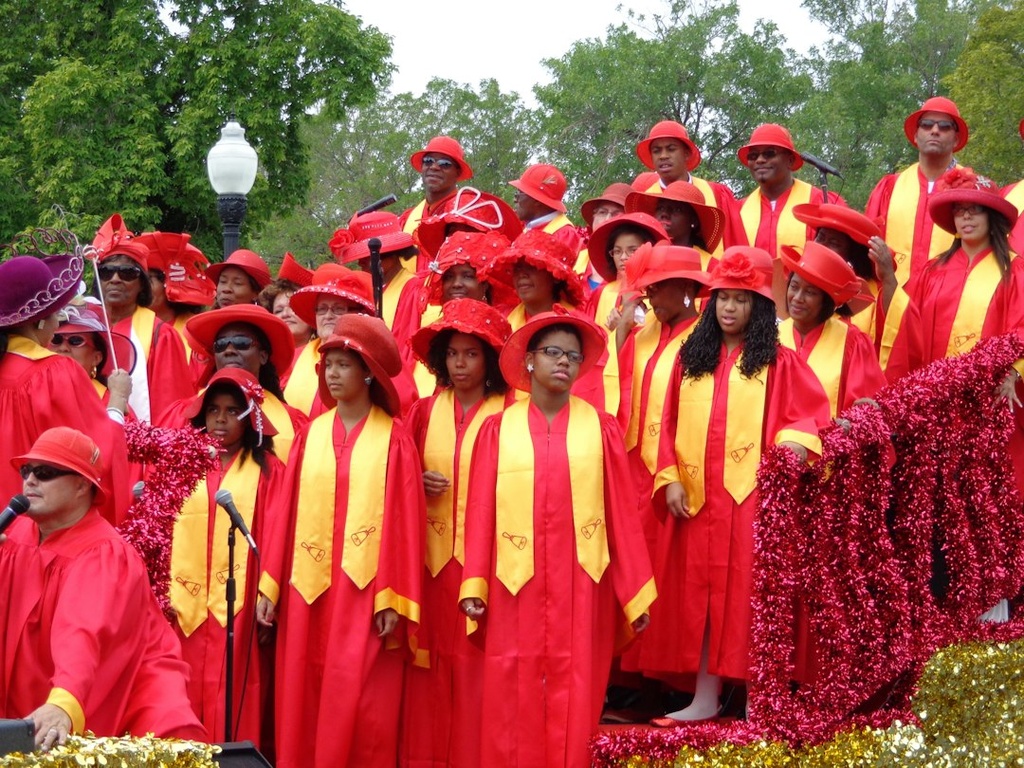 unsplash_X5710zjHYTI_gospel choir
