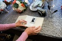 unsplash_0G4lZX2i9B8_wedding guest book