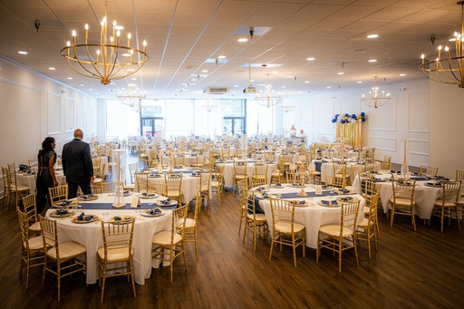 unsplash_cQxEJoQZ_-E_banquet hall
