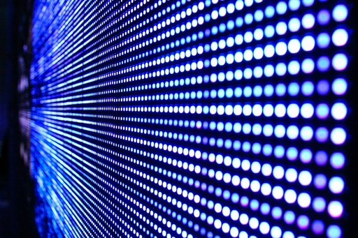 unsplash_lwwM_dotpcs_led screen concert