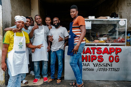 unsplash_e_RUhF1cwvM_african street food