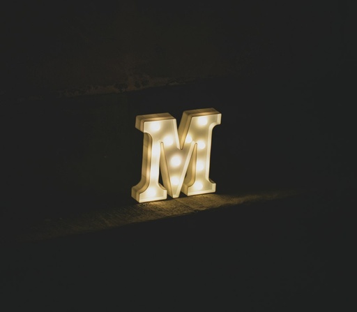 unsplash_FusPlf972j8_marquee light up letters