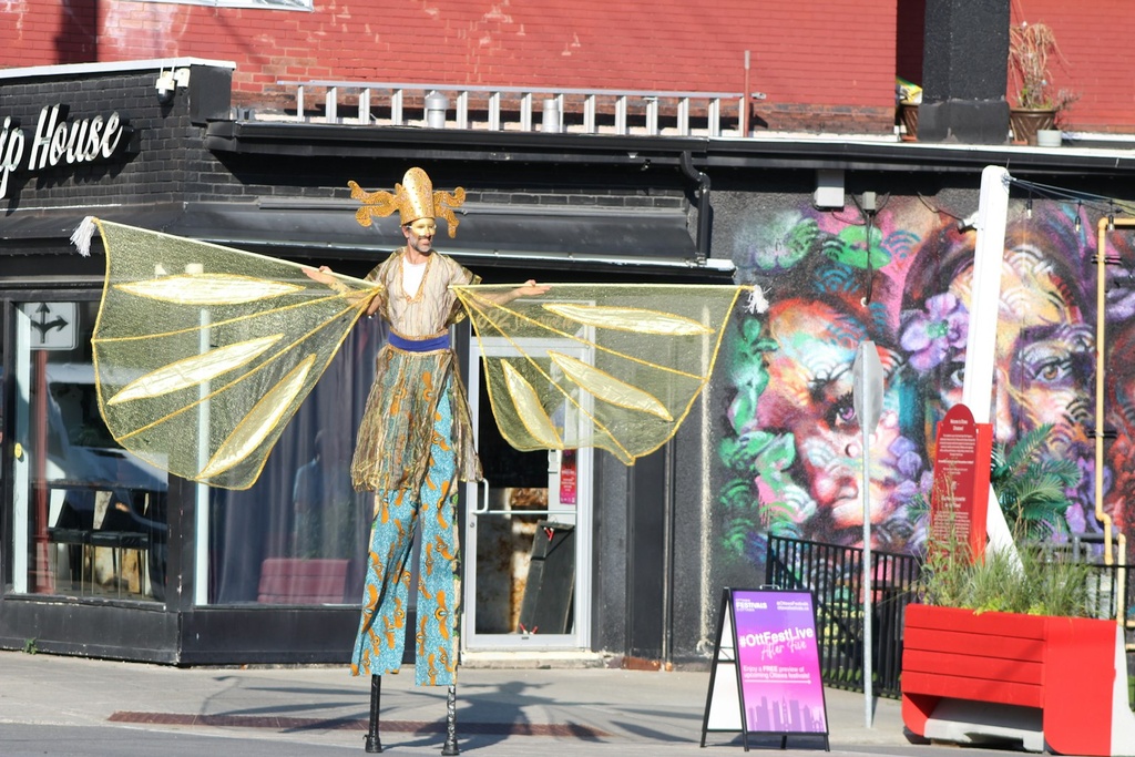 Stilt Walkers