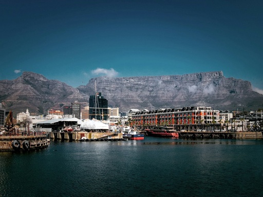 unsplash_9MUGYaENbHM_cape town travel