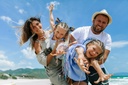 unsplash_BIsJb3wClf8_black family vacation