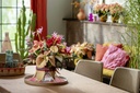 unsplash_taYqBXFrrfY_flower arrangement table