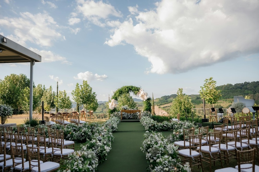 Chair Styling & Linen