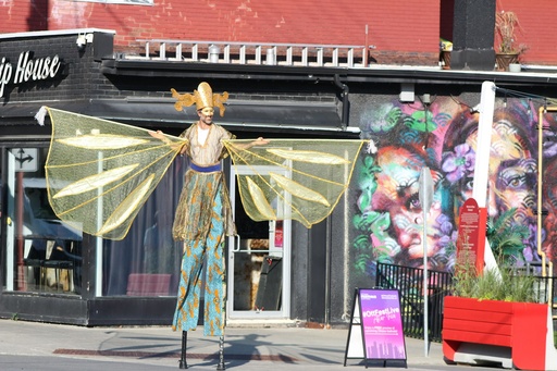 [EVENT-17:007] Stilt Walkers